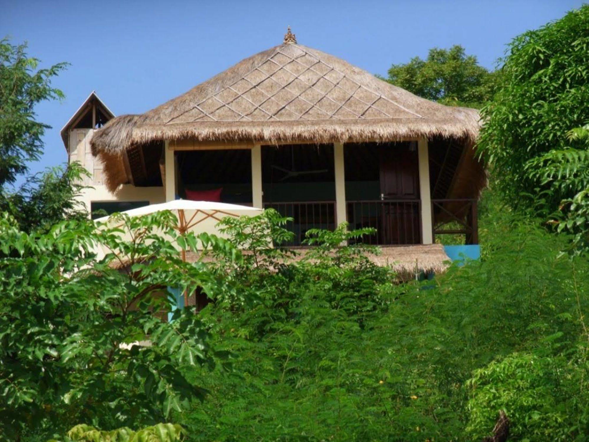 Villa Mimpi Manis Lembongan Exterior photo