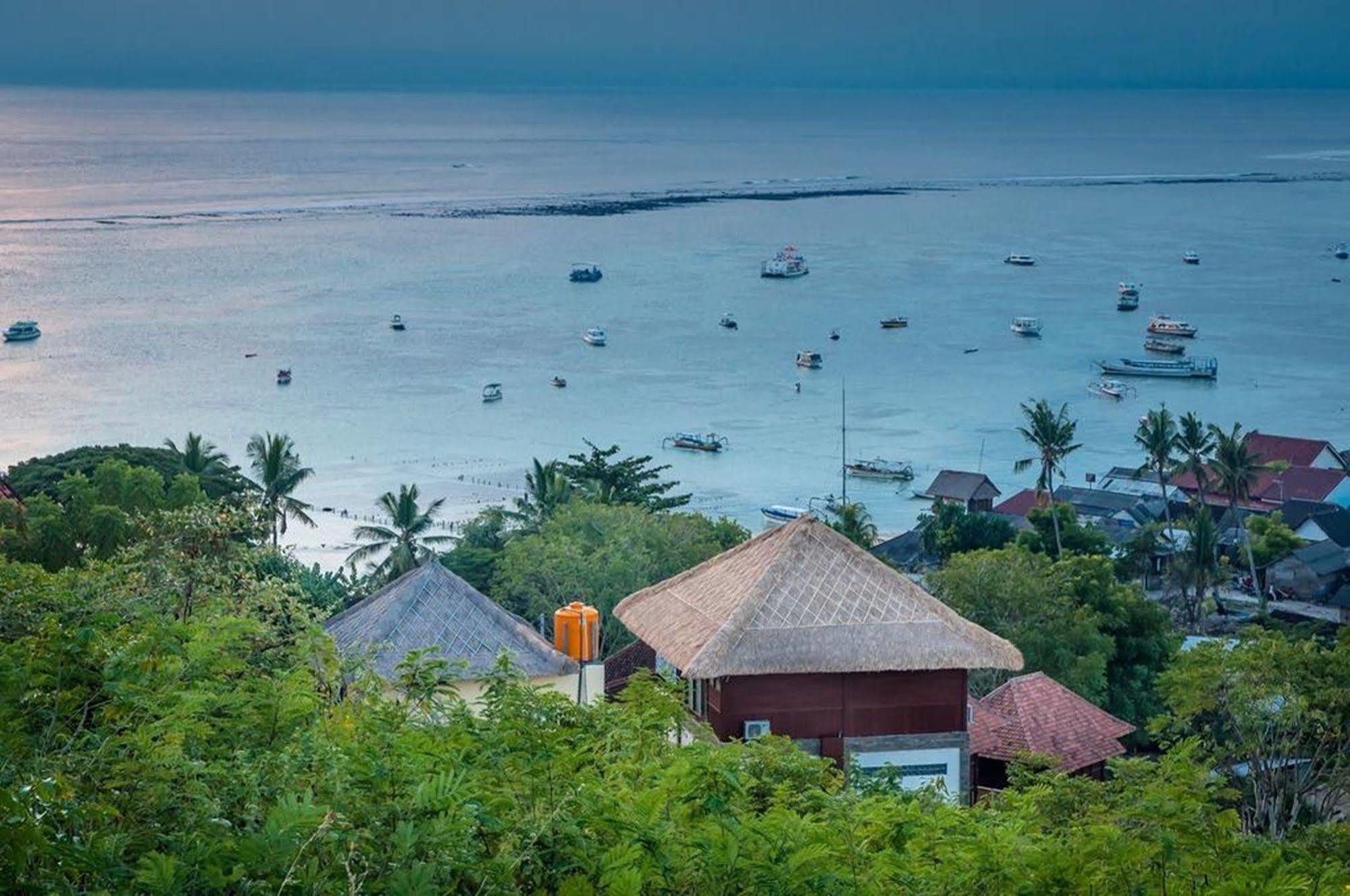 Villa Mimpi Manis Lembongan Exterior photo